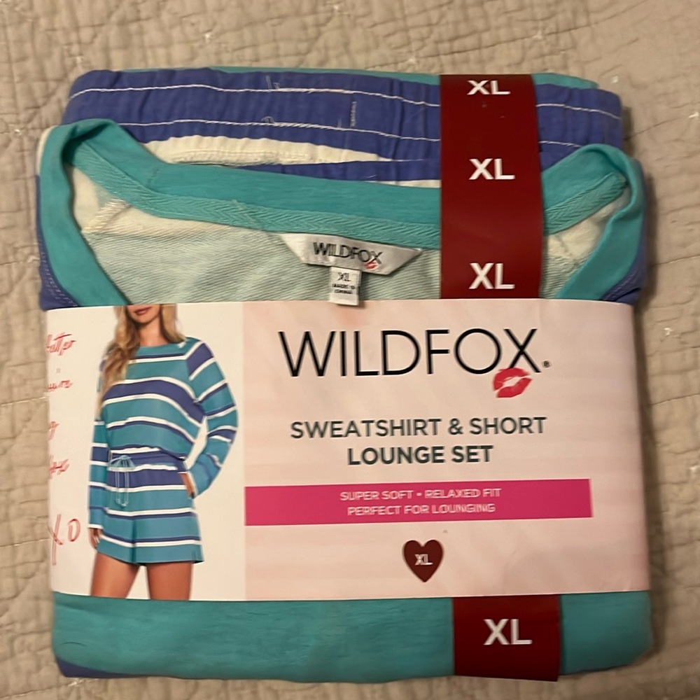 NWT xl lounge set size xl.
